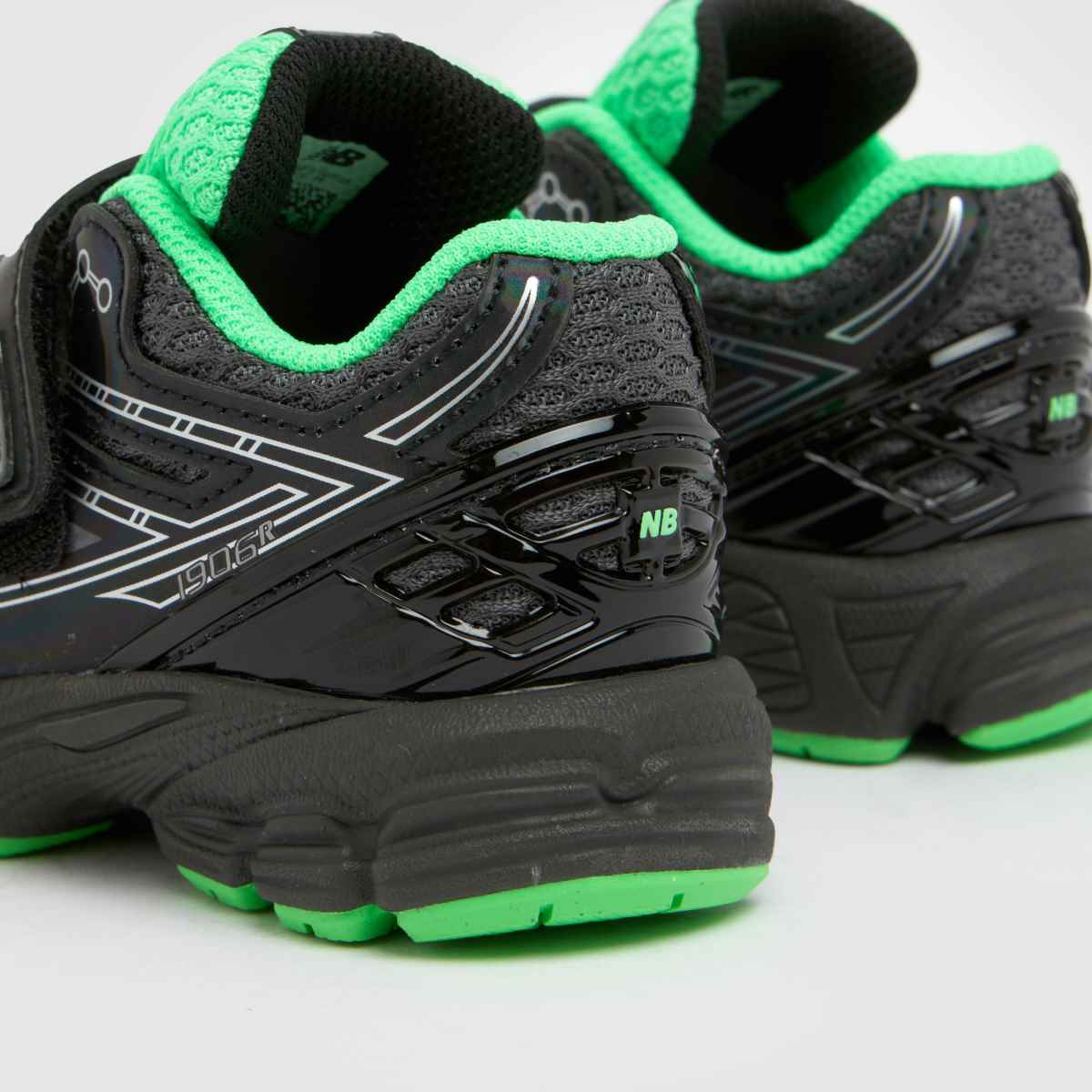 New Balance 1906 Boys Toddler in Grey Multi